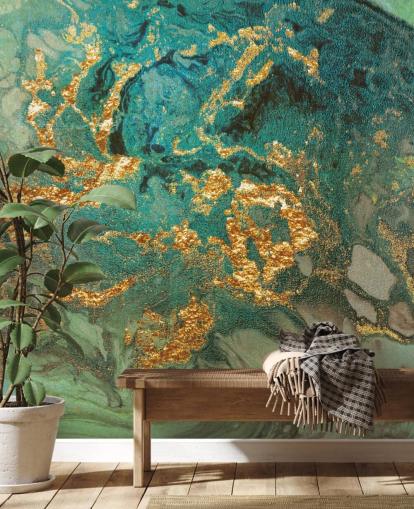 Wandbild aus grünem und goldenem, individuellem Marmor namens Emerald Marble von Lara Skinner für Wohnzimmer