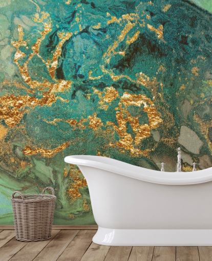 groene en gouden marmeren behangmuurschildering op maat genaamd Emerald Marble van Lara Skinner voor woonkamers