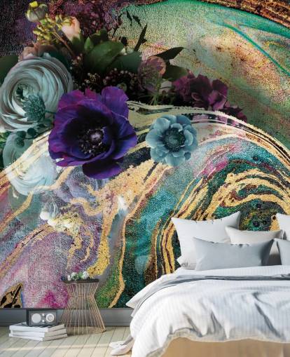 mural de papel de parede de mármore verde, roxo e dourado chamado Marble Floral New Master de Lara Skinner para quartos ou banheiros mural de papel de parede de mármore verde, roxo e dourado chamado Marble Floral New Master de Lara Skinner para quartos ou banheiros