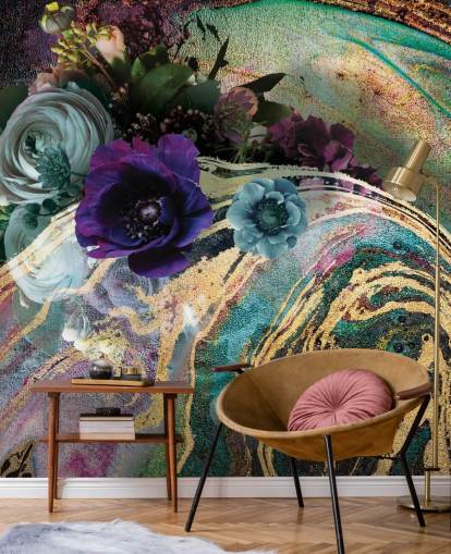 Wandbild aus grünem, lila und goldenem Marmor namens Marble Floral New Master von Lara Skinner für Schlafzimmer oder Badezimmer