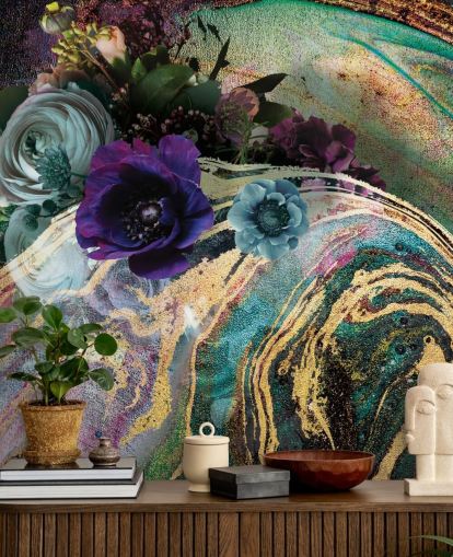Wandbild aus grünem, lila und goldenem Marmor namens Marble Floral New Master von Lara Skinner für Schlafzimmer oder Badezimmer