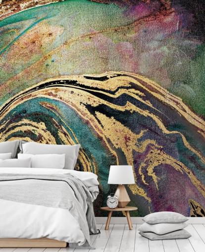 Decorazione murale con sfondo marmo verde di Lara Skinner