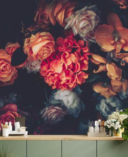 Vintage Blumen auf dunklem Hintergrund Wallpaper