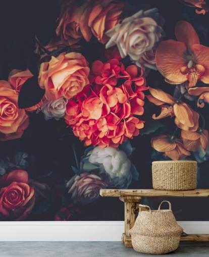 Vintage bloemen op donkere achtergrond behang