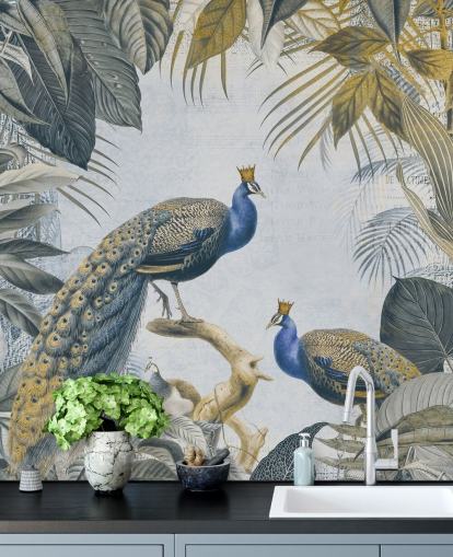 carta da parati pavone personalizzabile verde e blu chiamata Fantastic Peacock Kings per cucine, salotti e camere da letto