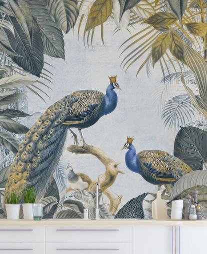 groen en blauw aanpasbaar pauwbehang genaamd Fantastic Peacock Kings voor keukens, woonkamers en slaapkamers