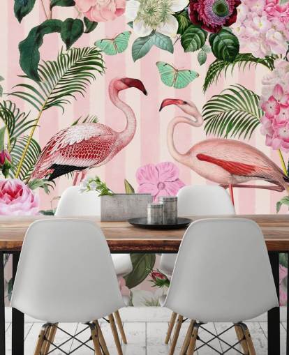 rosafarbenes und grünes Flamingo-Tapetenwandbild namens Flamingo Rendezvous von Andrea Haase für Schlafzimmer