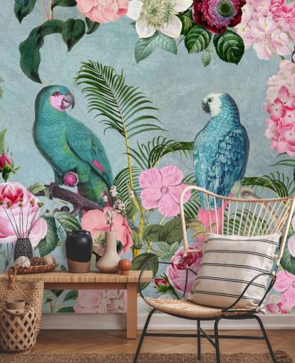 roze en groen junglebehang genaamd Jungle Rendezvous van Andrea Haase