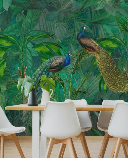 grønt tilpasset påfugl tapet kalt Peacock Paradise Jungle av Andrea Haase for soverom eller stue
