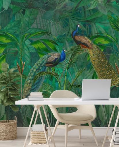 carta da parati verde personalizzata con pavone chiamata Peacock Paradise Jungle di Andrea Haase per camera da letto o soggiorno