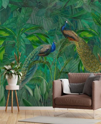 grüne individuelle Pfauentapete namens Peacock Paradise Jungle von Andrea Haase für Schlafzimmer oder Wohnzimmer grüne individuelle Pfauentapete namens Peacock Paradise Jungle von Andrea Haase für Schlafzimmer oder Wohnzimmer