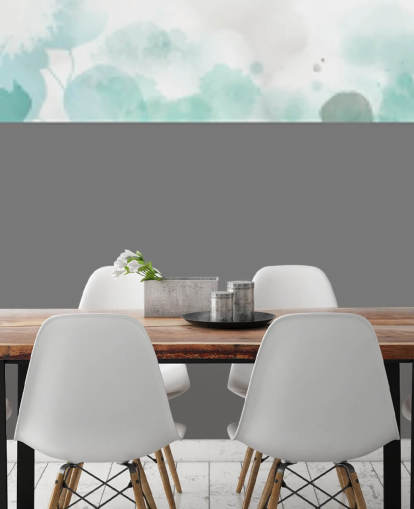 Katy Clemmansin sininen vesivärikukka-taustakuvamaalaus nimeltä Cool Ether olohuoneisiin ja makuuhuoneisiin