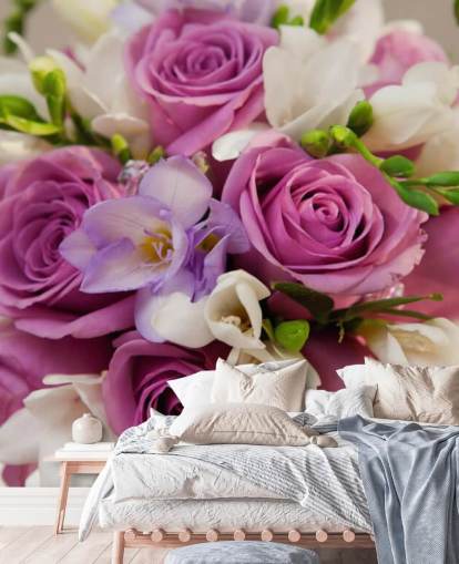 Decorazione murale con bouquet di rose viola