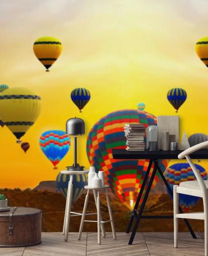 Skyline des Sonnenuntergangs bedeckt mit bunten Luftballons Tapete Skyline des Sonnenuntergangs bedeckt mit bunten Luftballons Tapete