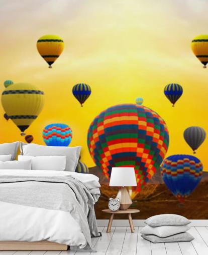 sunset skyline bedekt met kleurrijk ballonnen behang