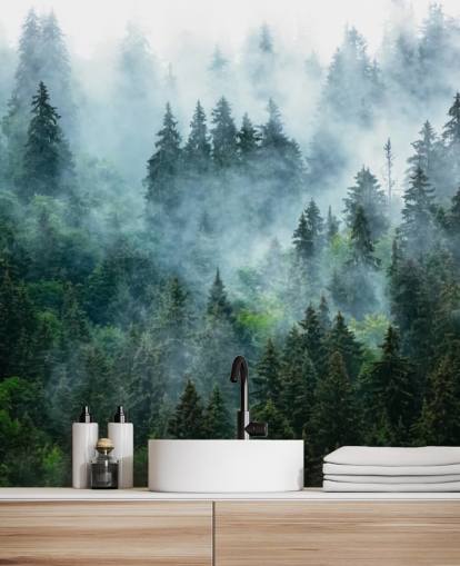 grüne, anpassbare Wald-Wandtapete namens Misty Mountain Landscape für Büros