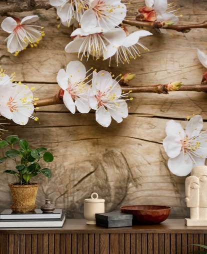 Decorazione murale con fiore giapponese appoggiato su legno