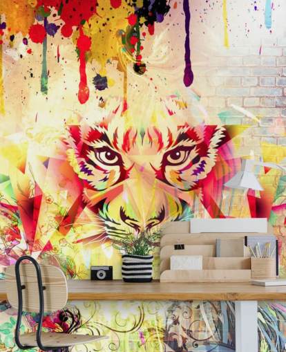 Decorazione murale con piccola faccia di tigre con graffiti