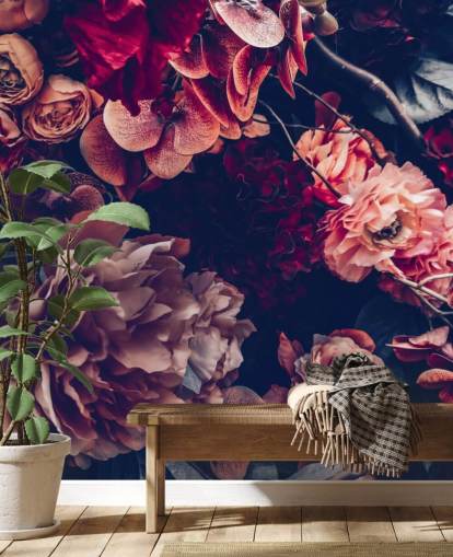 papier peint mural floral personnalisable foncé appelé Dark Vintage Floral pour chambre