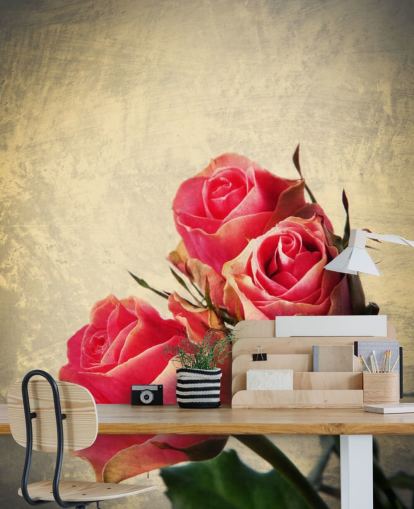 Drei Vintage-rosa Rosen bemalte Tapete