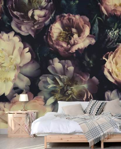 mural de pared floral personalizable de color morado llamado Purple Roses para dormitorios, salas de estar y comedores