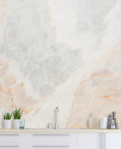 vit marmor tapetväggmålning kallad Soft Tones för sovrum, badrum och kök