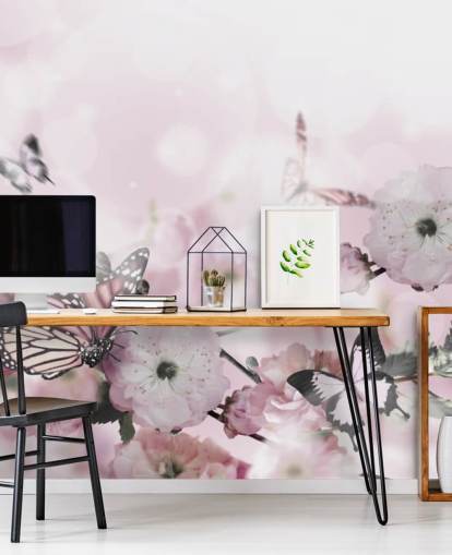 Bloemen achtergrond met geweldige lente-sakura met vlinders. Bloemen van kersen.