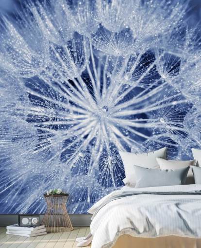 Decorazione murale con tarassaco blu