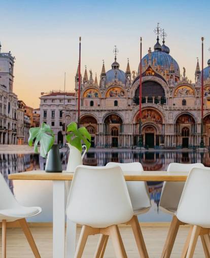 Sunrise in San Marco Square Venice Wallpaper Sunrise in San Marco Square Venice Wallpaper