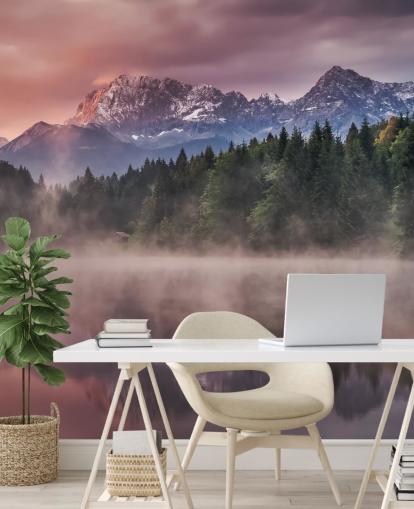 Decorazione murale con tramonto sul lago nebbioso