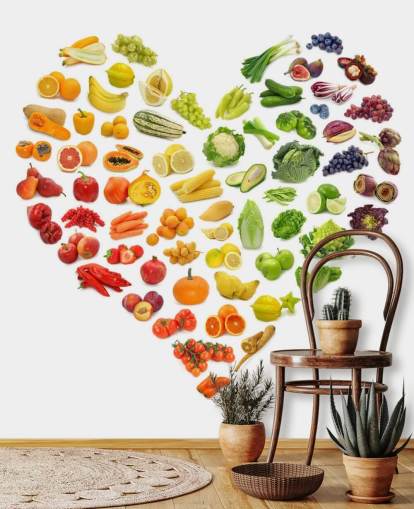 Decorazione murale con cuore arcobaleno di frutta e verdura Decorazione murale con cuore arcobaleno di frutta e verdura