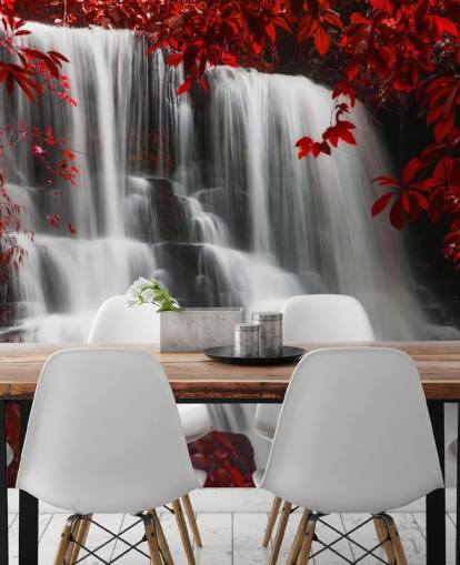 bosque de hojas rojas con papel tapiz de cascada