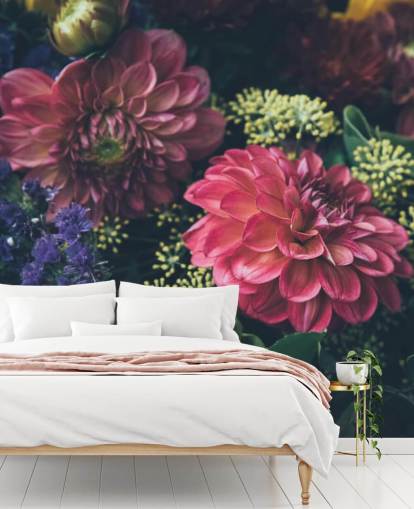 Rosa, Blå og Gul Mørk Floral Veggmaleri Rosa, Blå og Gul Mørk Floral Veggmaleri