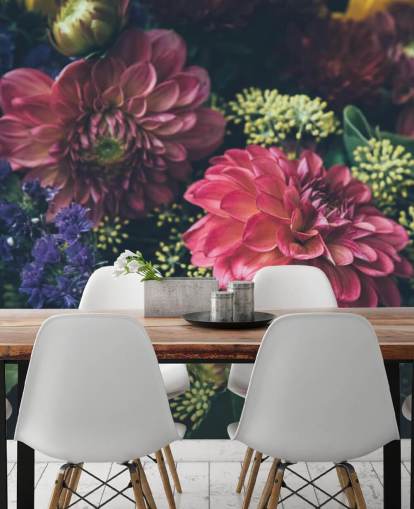 Mural de parede floral escuro rosa, azul e amarelo Mural de parede floral escuro rosa, azul e amarelo