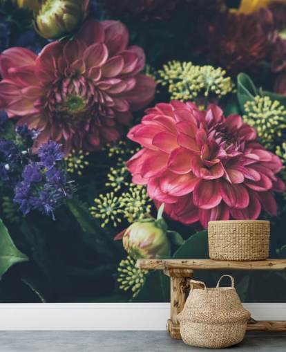 Decorazione murale con motivo floreale scuro rosa, blu e giallo