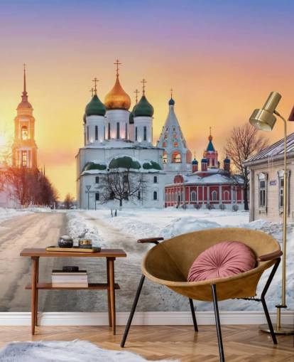 Russische Kirche mit goldenem Dach in der verschneiten Stadt bei Sonnenuntergang Wallpaper Russische Kirche mit goldenem Dach in der verschneiten Stadt bei Sonnenuntergang Wallpaper