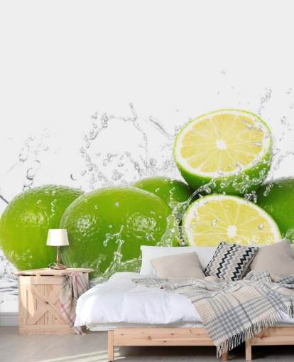 Decorazione murale con lime verdi e spruzzi d'acqua Decorazione murale con lime verdi e spruzzi d'acqua