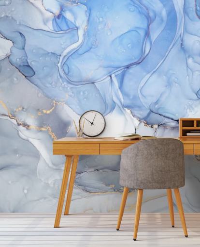 Decorazione murale blu e viola con acquerello dorato