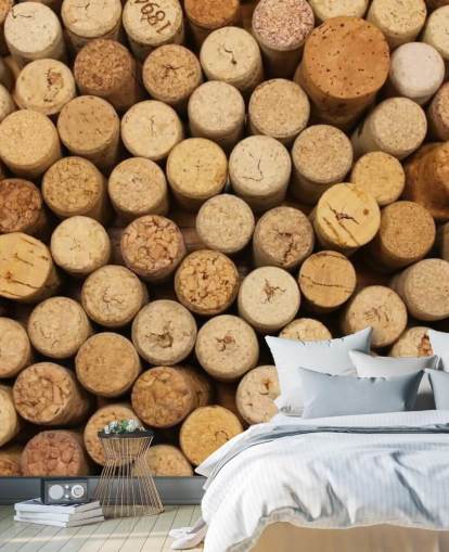 Decorazione murale con montaggio di tappi per vino