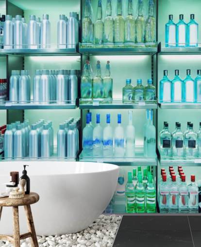 Hinter der Bar-Tapete