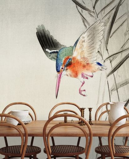 ijsvogel muurschildering genaamd Kingfisher Hunting for Fish in the Water at Wallsauce voor slaapkamers, woonkamers en badkamers