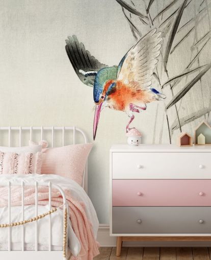 Carta da parati murale Kingfisher chiamata Kingfisher Hunting for Fish in the Water at Wallsauce per camere da letto, salotti e bagni