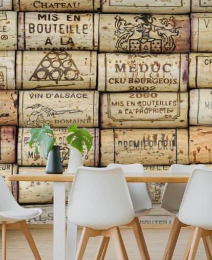 mural de papel pintado de vino personalizable de color marrón claro llamado Wine Corks para cocinas y bodegas