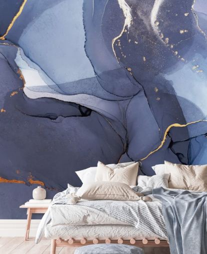 marineblå og guld brugerdefineret tapetmaleri kaldet Blue Swirl Watercolour til køkkener, badeværelser og stuer