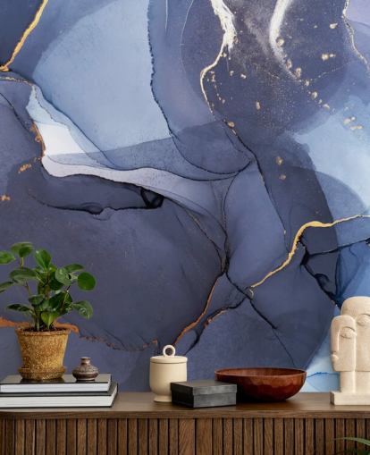 carta da parati murale personalizzata blu marino e oro chiamata Blue Swirl Watercolour per cucine, bagni e salotti