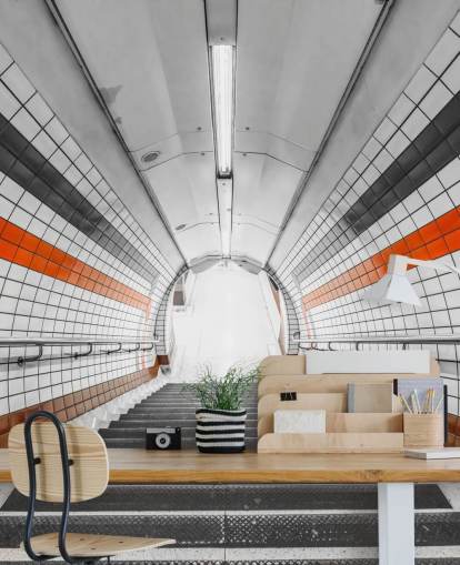 Oranje en zwarte tunnelmuurschildering Oranje en zwarte tunnelmuurschildering