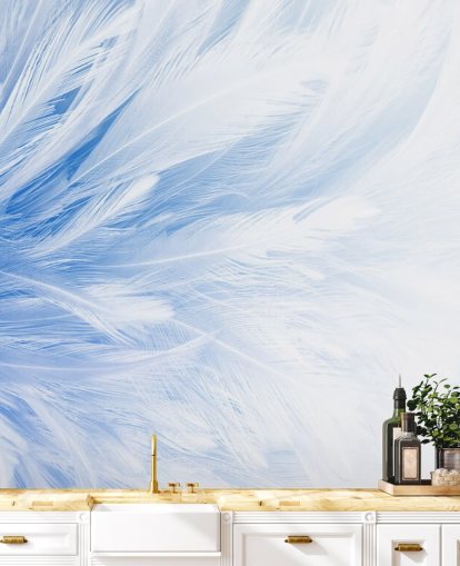 Decorazione murale con stampa di piume blu chiaro
