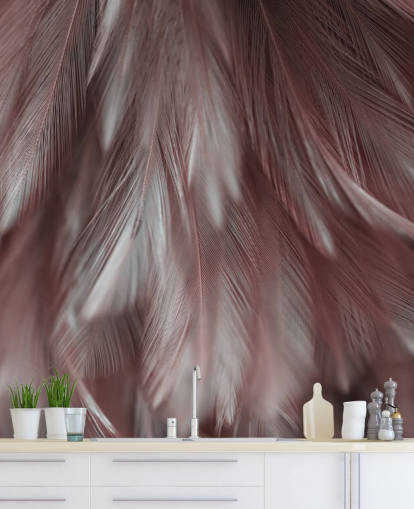 Decorazione murale con piume rosa cenere