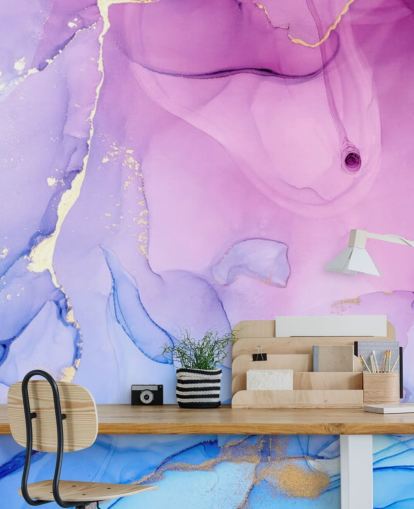 Papel pintado de acuarela con remolinos morados y azules