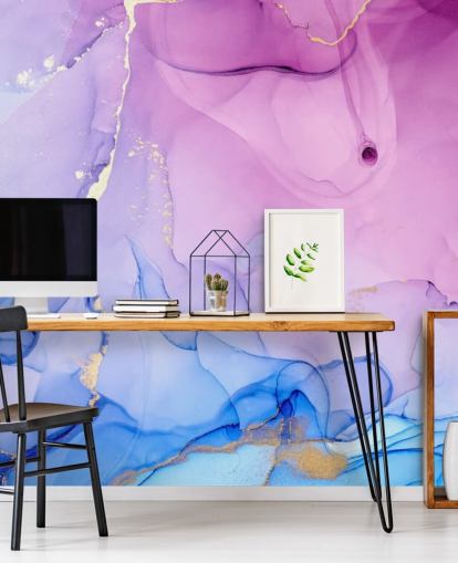 Papel pintado de acuarela con remolinos morados y azules